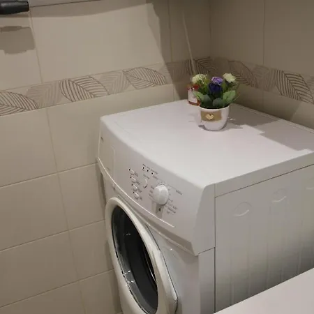 Mokotow For You ホームステイ *