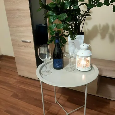 Mokotow For You Δωμάτια σε οικογενειακή κατοικία *